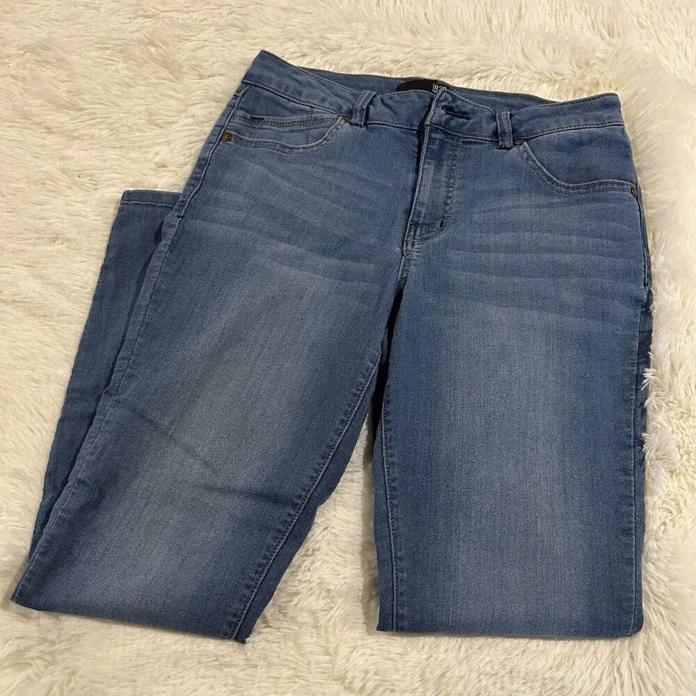 1822 Denim womens medium wash skinny jeans 6 missing button
